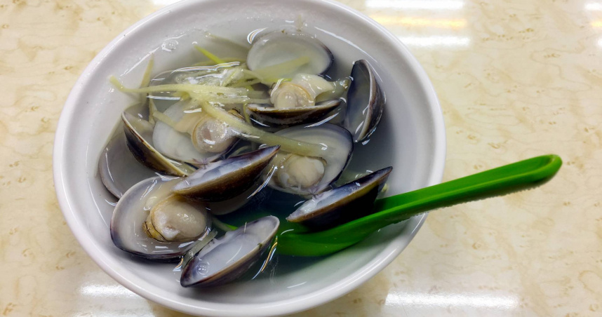 營養師羅晞蕾說明，湯的營養其實在於食材本身。（示意圖／photoAC）