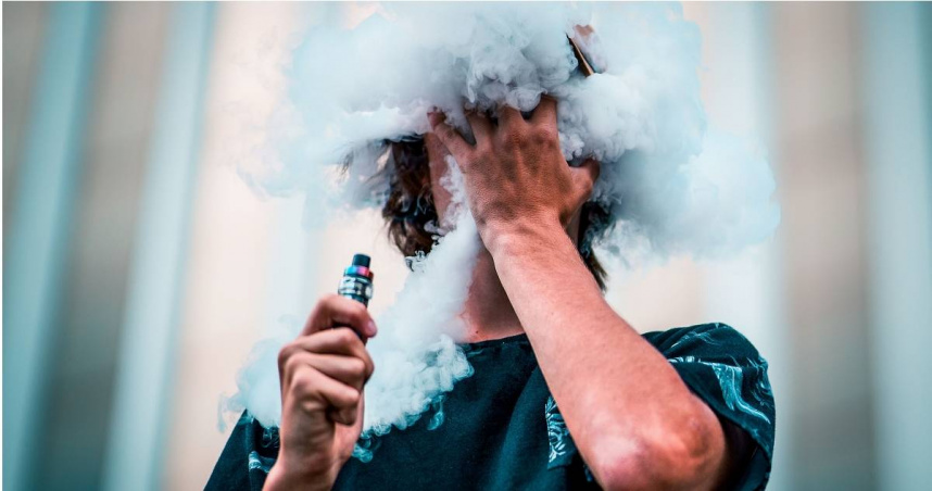 行政院預計今天（25日）通過《菸害防制法》部分條文修正草案，進一步強化對電子煙的管理與處罰機制。（示意圖／翻攝自pexels）