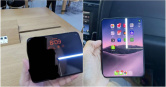 蘋果首款摺疊手機iPhone Duo正式推出後迅速傳出多起螢幕破裂的災情。（合成圖／翻攝自Reddit）