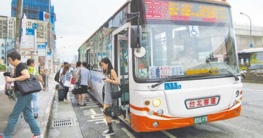 「公車之王」307路權釋出 這家業者續跑5年…挨批1家獨大