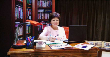 勒脖亮刀嗆「來互殺」!兩性專家驚爆婚內離婚 老公真面目嚇壞全場