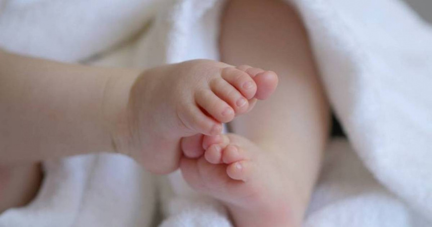 現代女性意識抬頭，許多女性選擇不婚不生。（示意圖／Pixabay）