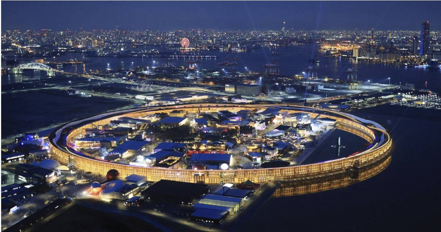 大阪關西世博於本月13日盛大登場，怎料才剛開放民眾入場，隔天立馬收到炸彈威脅，館方人員不敢大意，緊急疏散逾200名遊客，所幸只是虛驚一場，警方也隨即逮捕一名涉案的80歲老翁。（圖／達志／美聯社）