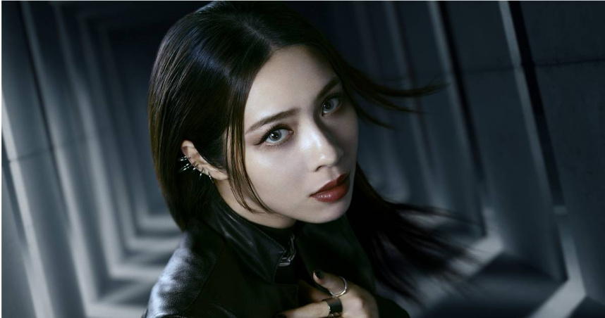 告五人犬青以個人身分擔任日本彩妝品牌大使。（圖／相信音樂提供）