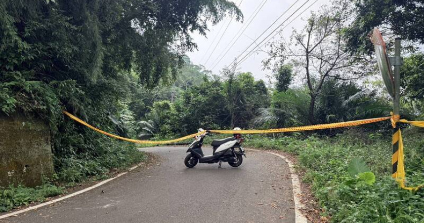 新竹橫山鄉南坪古道發生持刀男嗆警遭開槍事件，男子身中5彈不治。（圖／翻攝畫面）