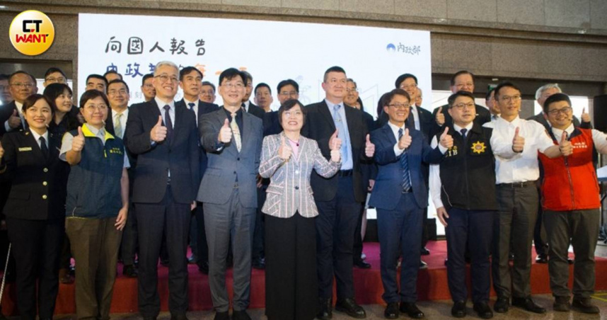 內政部1996便民熱線在連假期間持續提供諮詢服務。（示意圖／CTWANT攝影組）