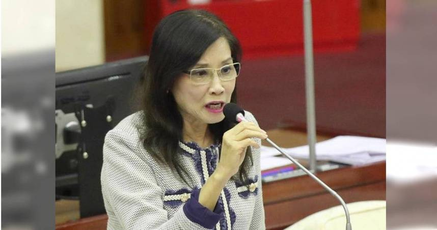 台北市議員秦慧珠針對網路流傳「綠慧珠」片段發文澄清，強調自己17歲就加入國民黨，更稱黨齡比台北市長蔣萬安的年紀還長。（圖／報系資料庫）