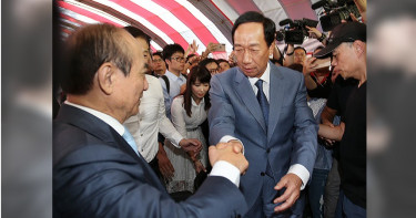 【主席槓公道伯1】護主擺攤聯署 35萬韓粉喊鍘郭王