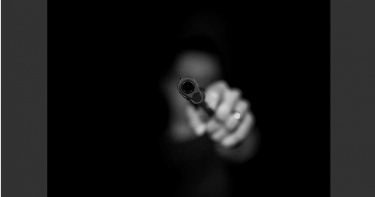 老公抓包外遇!妻為保全婚姻「轟爆小王腦」…斬首分屍求原諒