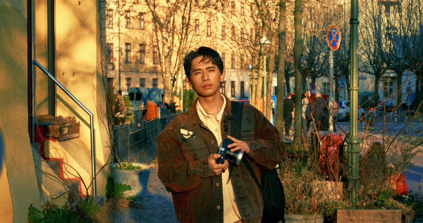 柏霖入圍金曲歌王忍不住大哭。（圖／索尼音樂提供）