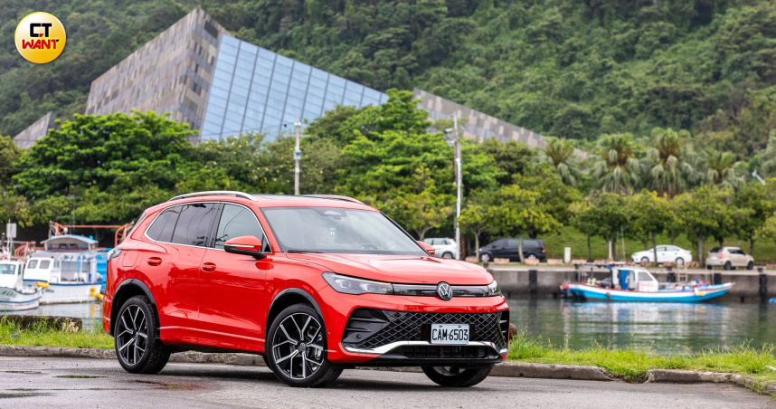 全新世代Tiguan自台灣正式上市，台灣福斯汽車提供四種車型，售價從入門的139.8萬元，到頂規的198.8萬元。（圖╱劉耿豪攝）