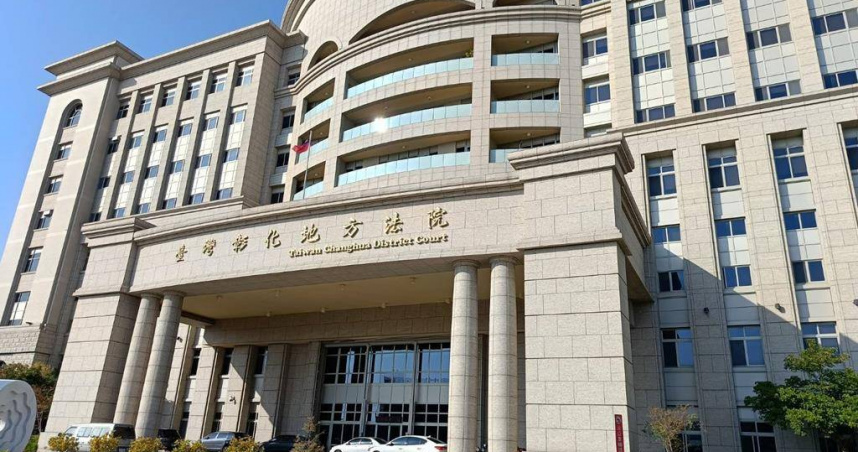 賴男與詹男為討債，到朋友住處撒冥紙、擺放棺材，朋友認為自己生命、身體受到威脅，因此報警並提告請求賠償精神慰撫金，彰化地方法院判決2人應連帶給付對方15萬元。（圖／中國時報記者葉靜美攝）