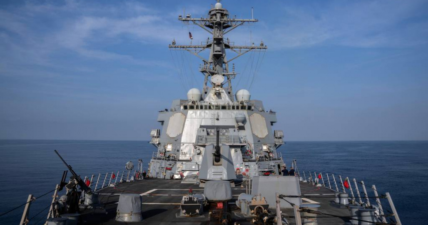 美國海軍格雷夫利號(DDG 107)驅逐艦。(圖/達志/美聯社)