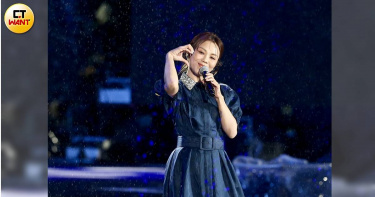 蔡健雅抱病表演。（圖／侯世駿攝）