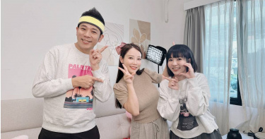 香蕉哥哥、草莓姐姐在PODCAST節目中大方分享婚姻維繫之道。（圖／咪妃KIDS提供）