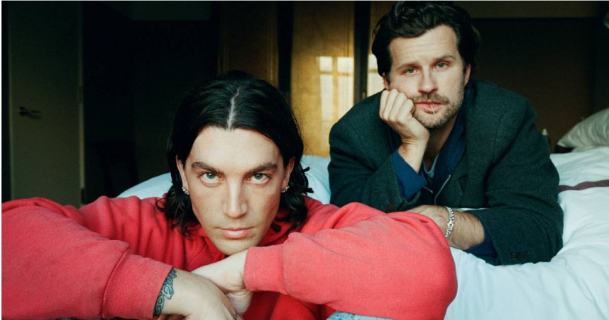 西洋搖滾新浪潮天團LANY將帶著全新世界巡迴 《LANY: soft world tour》，於9月登上台北小巨蛋開唱。（圖／Live Nation Taiwan提供）