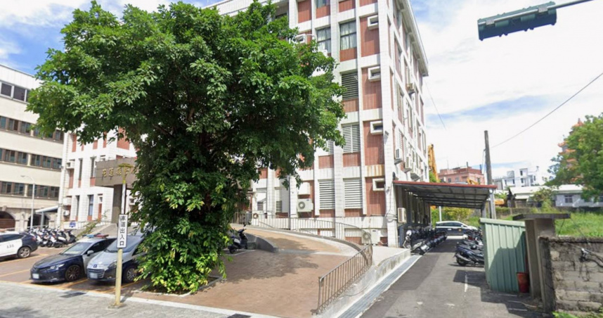 花蓮分局晚間傳出槍響，員警自戕送醫宣告不治。（圖／翻攝Google Maps）