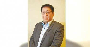 新光三越吳家老么浮上檯面 最嫩店長樂玩最老店面