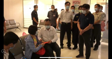 少年打工撐家計卻將警撞成重傷 勇警狀況未好轉家屬擬拔管器捐