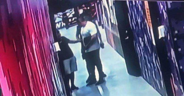 槍手心思縝密冷靜 殺館長前先把自己灌醉