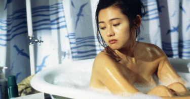盤點/一周狂要52次!《蜜桃》李麗珍遭抖「兩女侍一夫」 荒淫3P毀名聲