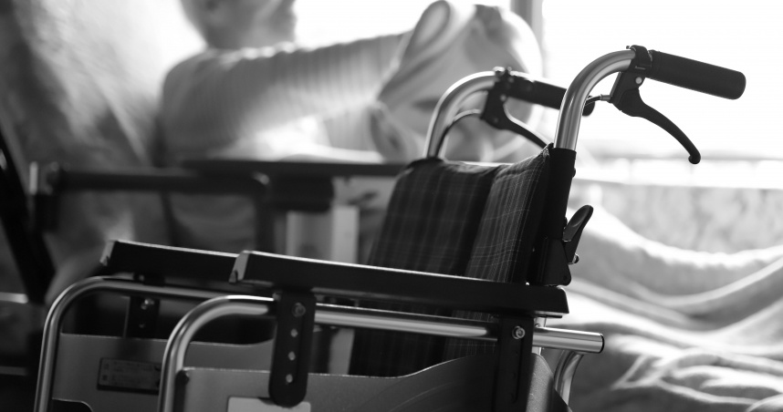 彰化一名老翁失蹤10多年，被宣告死亡後3年竟「復活」。（示意圖／翻攝自photoAC）