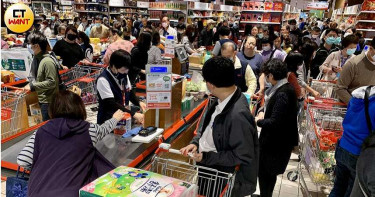 最不必囤的就是食物!賣場爆搶購潮 律師列防疫「10大必囤物」