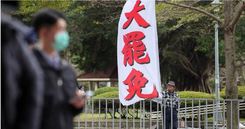 大罷免即將進入第三階段，中央選舉委員會昨（20）日審定後宣布首波罷免案將於7月26日進行投、開票。（圖／報系資料照）