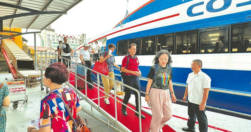 金門小三通往來人次穩步攀升，今年7月底已突破百萬人次大關。（圖／報系資料照）