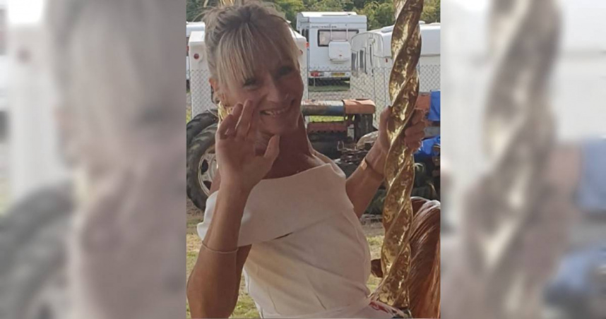 英國達靈頓54歲婦人奧莉芙‧馬丁在自宅突發癲癇後被誤判死亡，送往太平間時竟出現生命跡象。（圖／Durham Police提供）