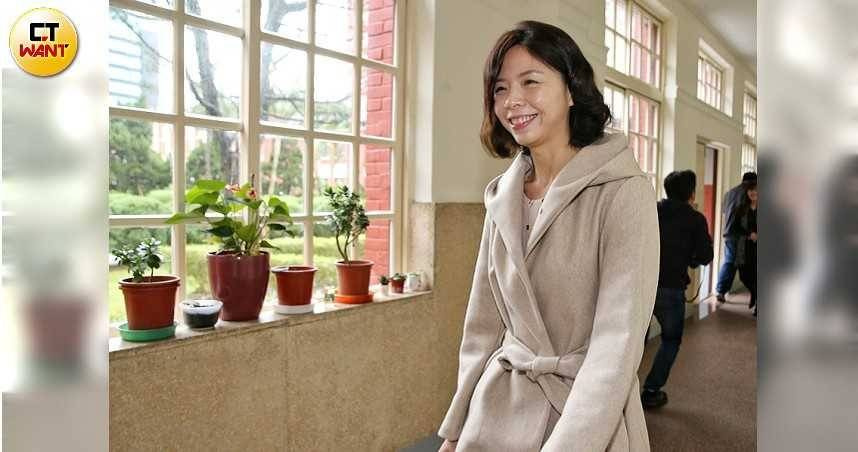 淡出政壇多年的洪慈庸，近期因黃國昌新書引發的勞基法爭議再度被推上輿論焦點。（圖／鄭清元攝）