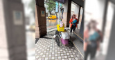 今天上午台北市南京東路二段發生一起街友死亡的悲劇，女街友推著久病的男友200公尺遠後才發現他全身冰冷已死亡。(圖／民眾提供)