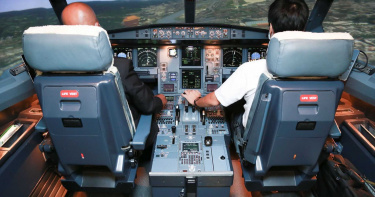 長榮航空外籍機師確診!台籍機師「愧對國人」 華航同業力挺:不須道歉