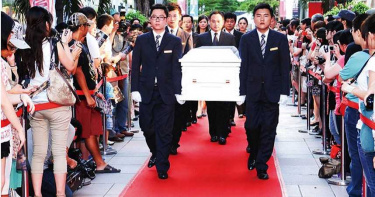 大亨曝生不如死3/拚事業轉移罕病之苦!父推動殯葬價格透明化 他更讓從業人員「有尊嚴」