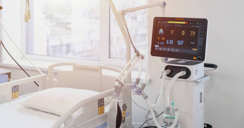 一名30歲女子因三酸甘油脂過高爆發急性胰臟炎，僅住院2天就離世。（示意圖／photoAC）