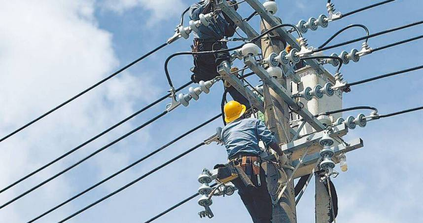 搶救6天無起色！台電遭電擊員工家屬忍痛放棄急救　明拔管器捐遺愛人間