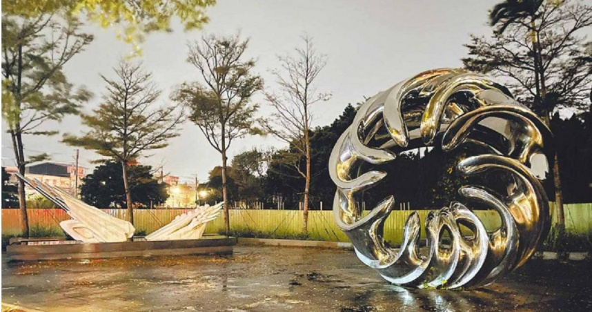 公共藝術新法雖上路已滿一年，但利益勾結情況仍時有所聞。藝術家直言，決標前的不法操作不受《採購法》約束，專案管理公司黑箱操作也難以徹底杜絕。（示意圖／報系資料照）