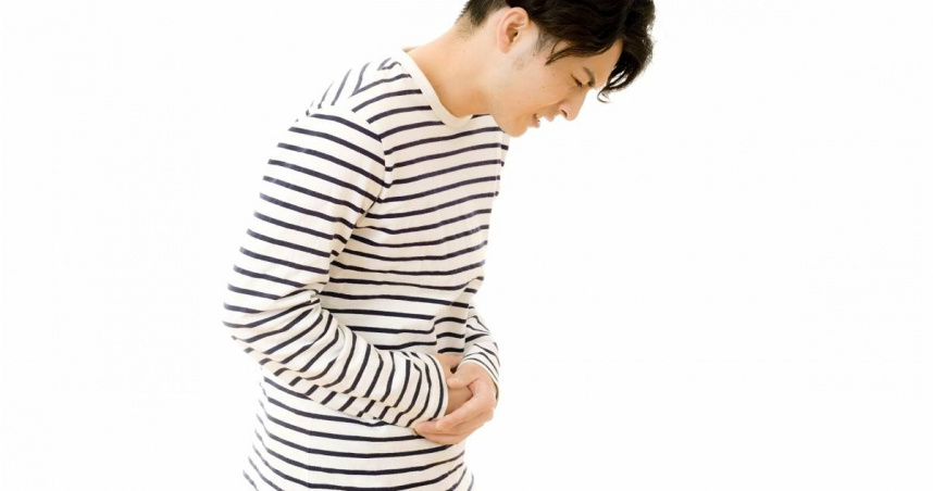 陳昱彰指出，健檢客戶照大腸鏡要切息肉，要求加「經直腸」3字。（示意圖／photoAC）