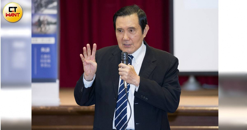 前總統馬英九出席「抗戰勝利暨台灣光復八十週年見證與省思紀念」座談會。（圖／黃威彬攝）