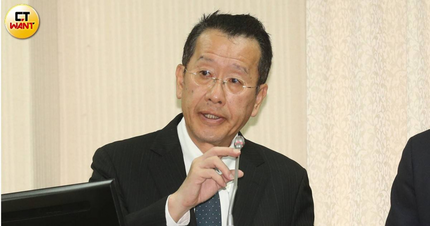 顧立雄表示，《妨害兵役治罪條例》的相關刑責，會由國防部、內政部跟相關部會進行研議。（圖／周志龍攝）