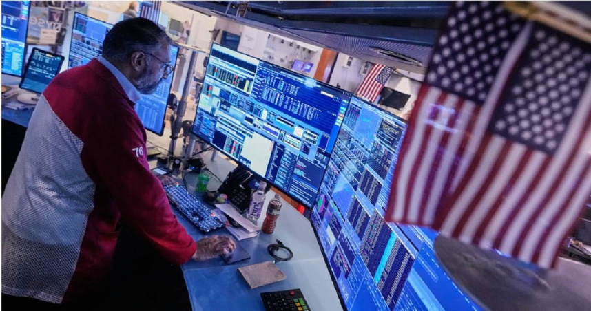 美國股市近期的疲弱表現，為今年連創新高的漲勢踩下「剎車」。（圖／達志／美聯社）