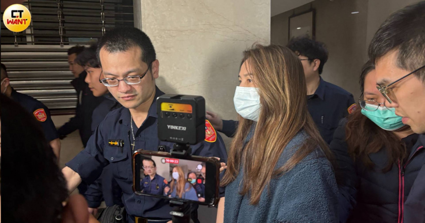 高金素梅身體不適複訊突喊卡！靠2助理攙扶離去　檢限制出境出海