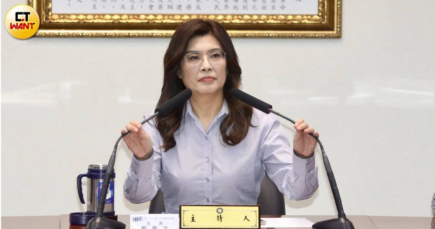 鄭麗文表示，民進黨與其批評在野黨訪美行程，不如正視自身面對的外交挑戰與問題。（圖／方萬民攝）