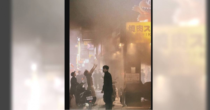三重燒肉Smile火災！19歲兒先從2樓跳下接人　父還原經過：兒子給他勇氣