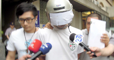 16歲男討錢遭拒!找人痛毆媽媽、親手割頸放血 事隔4年再被告