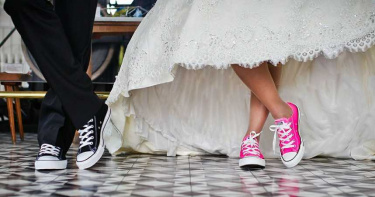 《民法》修正超詭異!16歲女「可上床禁結婚」 家長憂:社會問題爆增