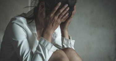 小情侶百貨廁所「當四腳獸」未戴套 15歲少女月經沒來嚇瘋謊稱:網友性侵我
