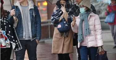 今晚只是開始!寒流來襲北台灣越晚越冷 「兩階段降溫」凍到6°C↓