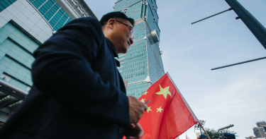 武漢肺炎/50家旅行社恐倒 衝擊台股開紅盤?國安基金備戰