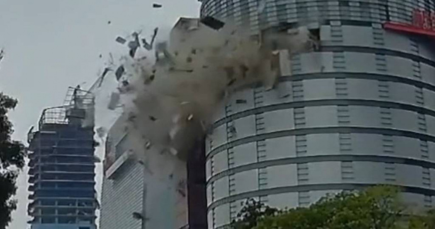台中新光三越爆炸疑因施工失誤釀4死6命危。（ 圖／翻攝畫面）